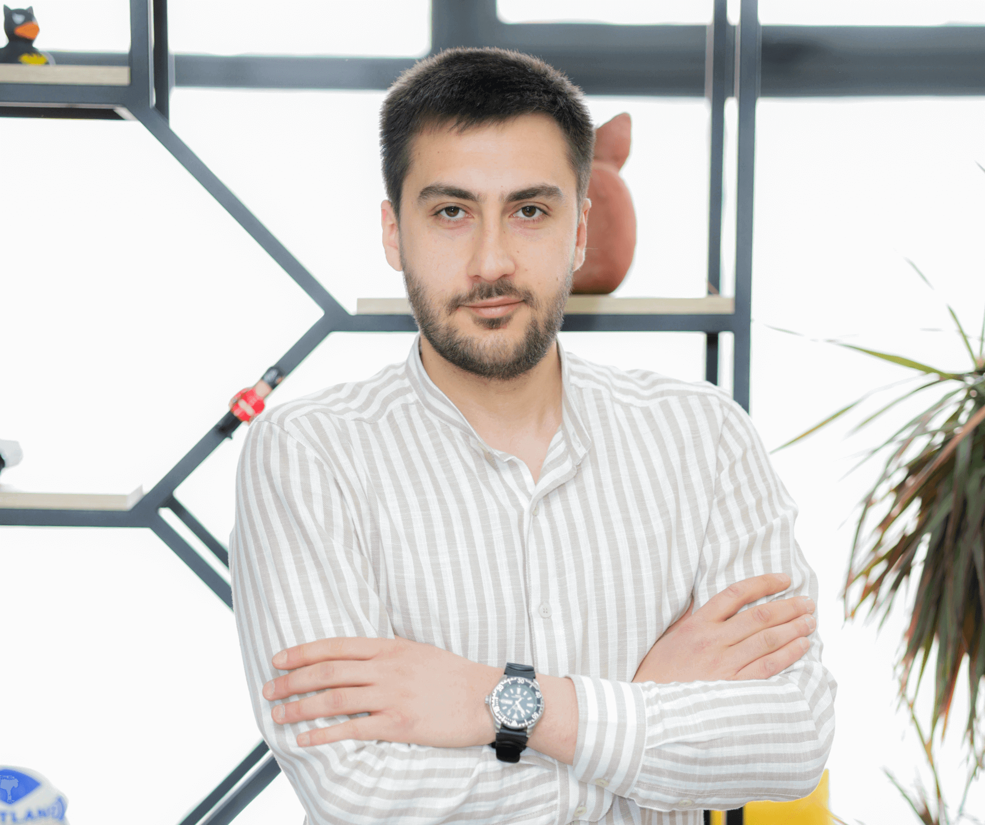 Albert Porsughyan Back End Developer BMTEC Albert Porsughyan Back End Developer BMTEC