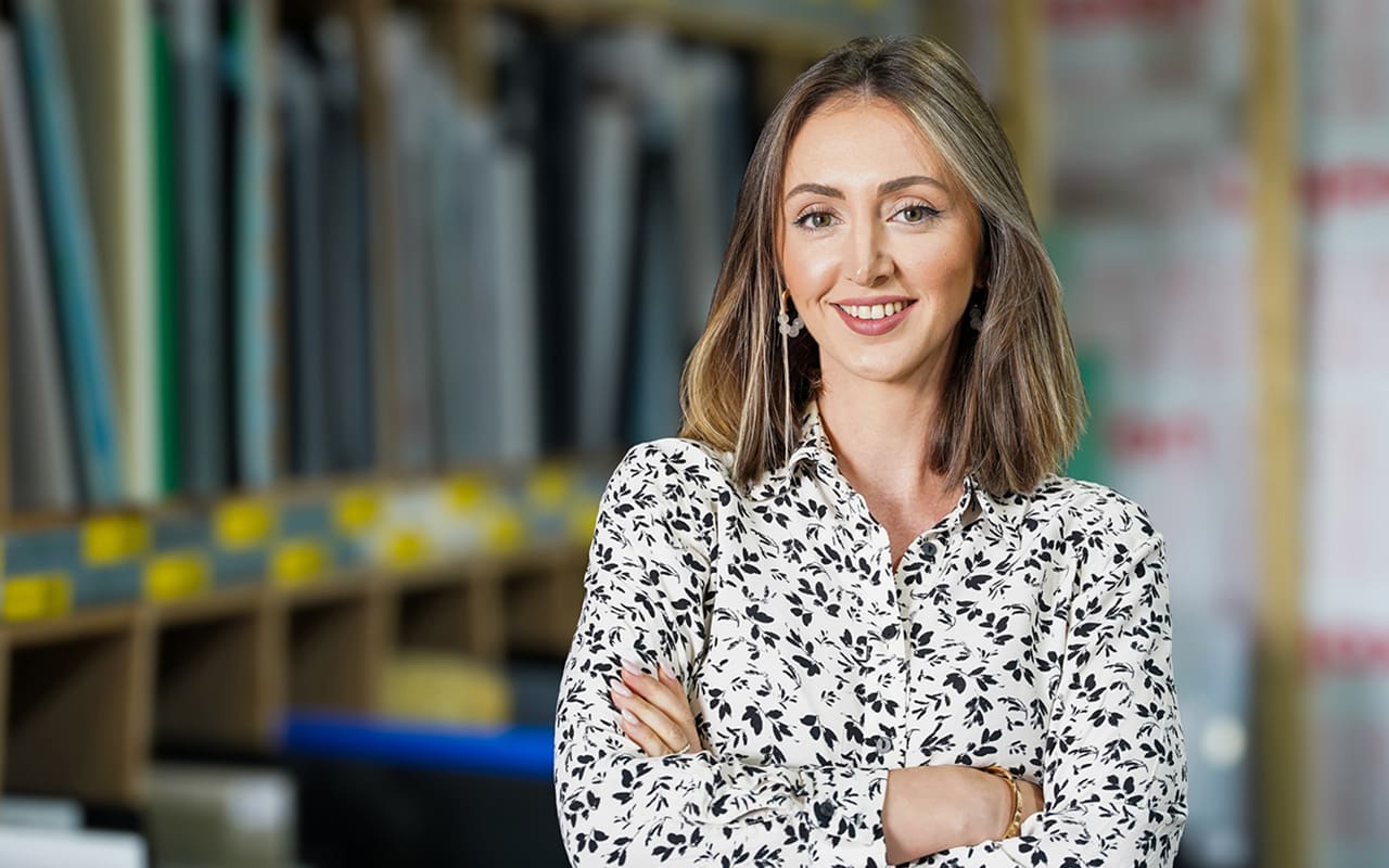 Preni Babakhani HR Manager BMTEC Preni Babakhani HR Manager BMTEC